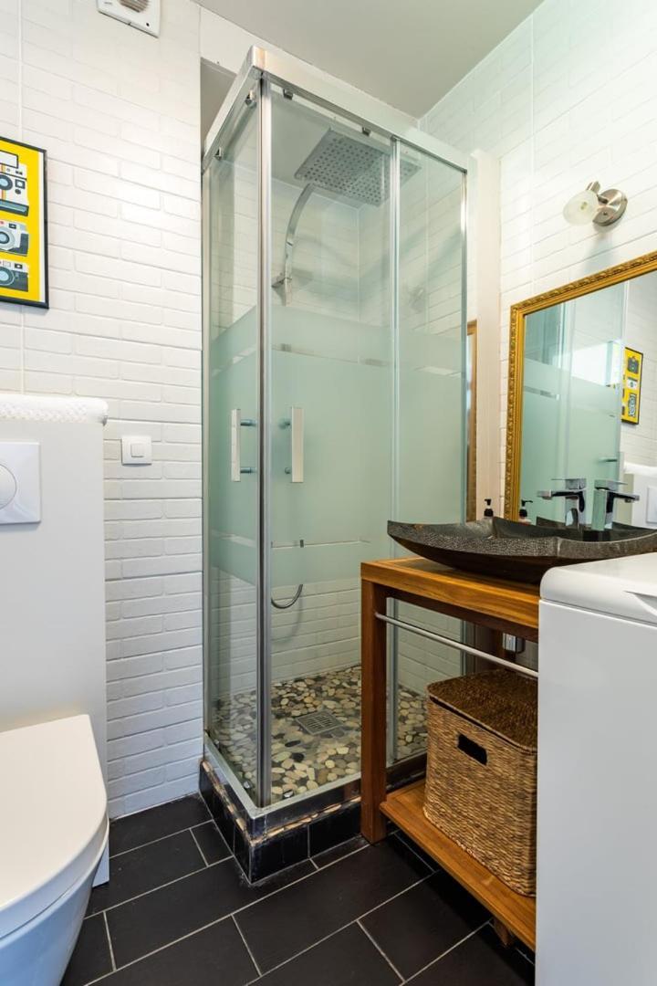 Le Capucin - Petit Duplex Avec Place De Parking Dinard Luaran gambar
